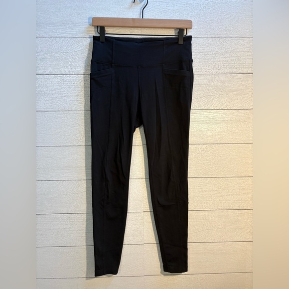 Athleta Metro Leggings in black, Size Small Petite - Picture 6 of 10